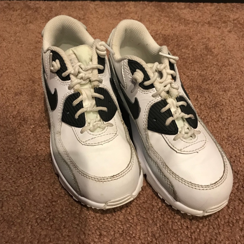 Boys Nike Airmax Sneakers